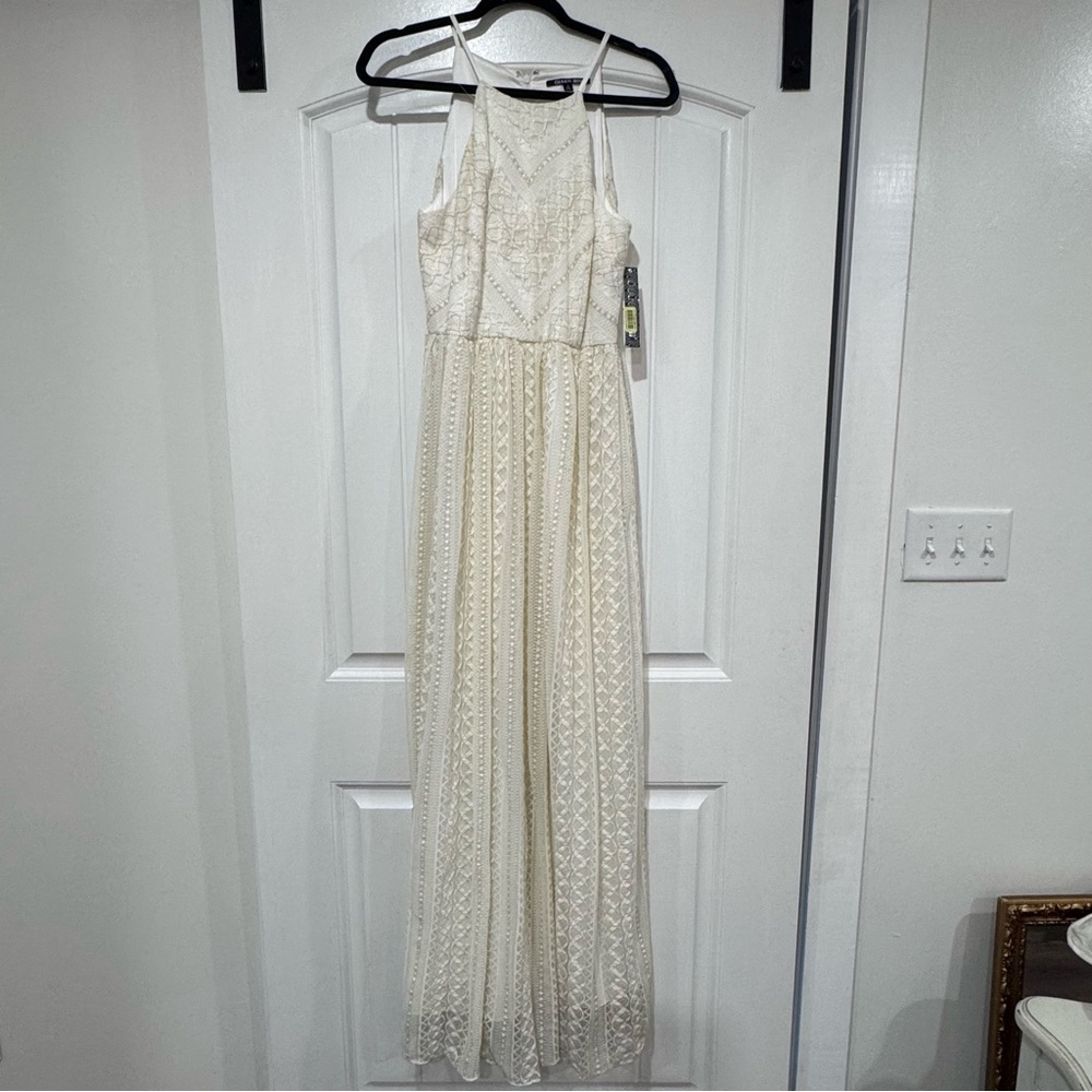 Elegant Cream Lace Jumpsuit